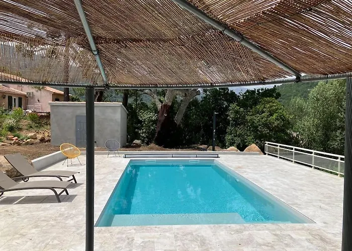 A Suarella - Villa Climatisee - 4 Chambres - Piscine Chauffee