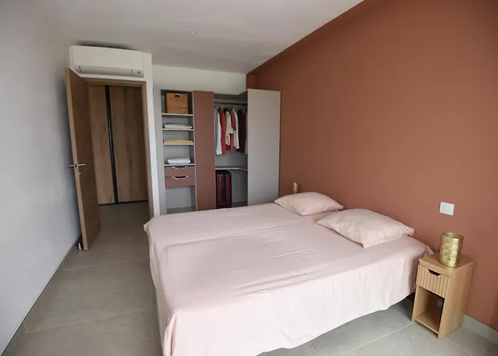 Villa Cala Di Rena, Proche Plage Pinarello, Vue Mer